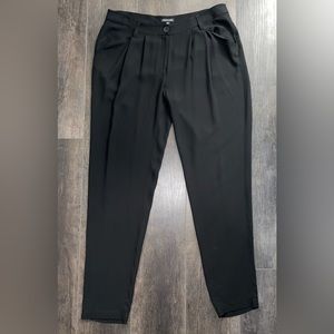 Eileen Fisher 100% Silk Black Trousers (Size M)